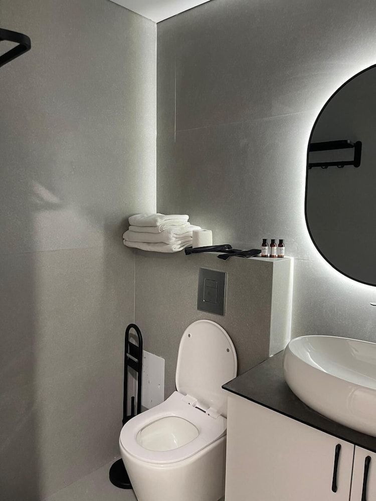 AIRIS RESIDENCE hotel Twin Room 6