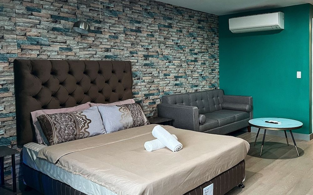 Century Spire Basic Studio, City View 61