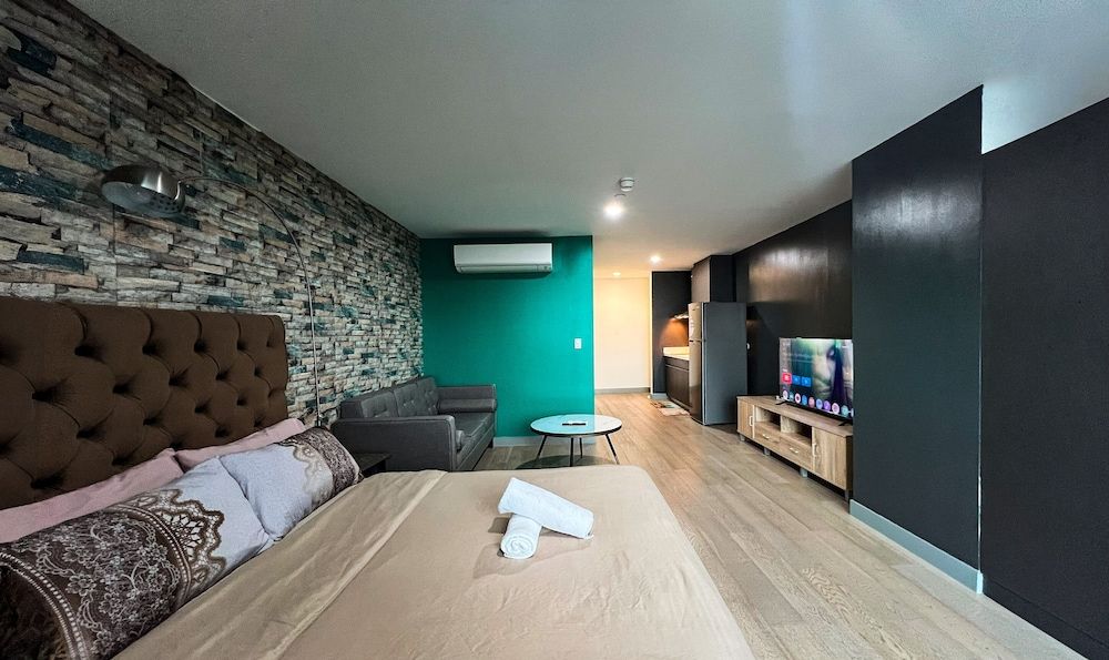 Century Spire Basic Studio, City View 127