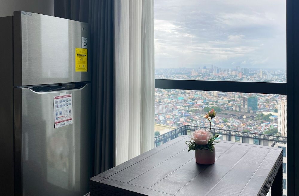 Century Spire Basic Studio, City View 355