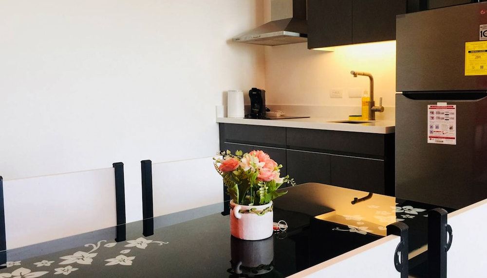 Century Spire Basic Apartment, City View 19