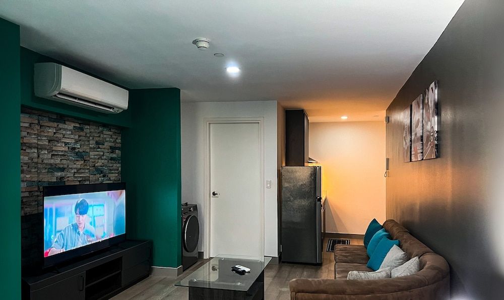 Century Spire Basic Studio, City View 331