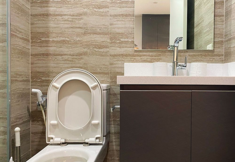 Century Spire Basic Studio, City View 187