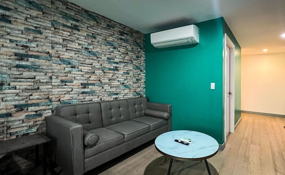 Century Spire Basic Studio, City View 283