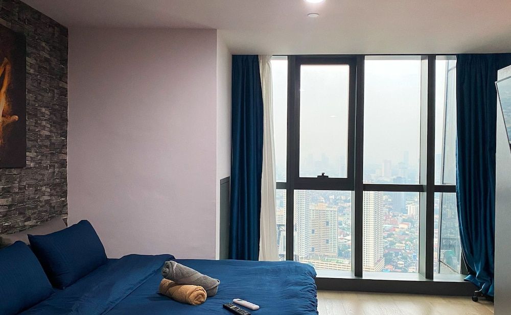 Century Spire Basic Studio, City View 307