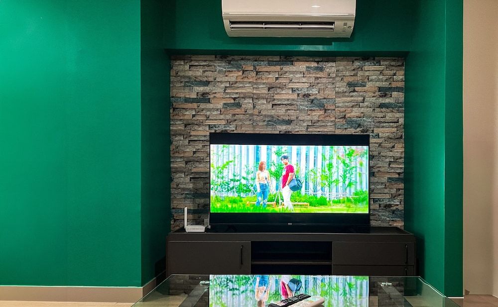 Century Spire Basic Studio, City View 337