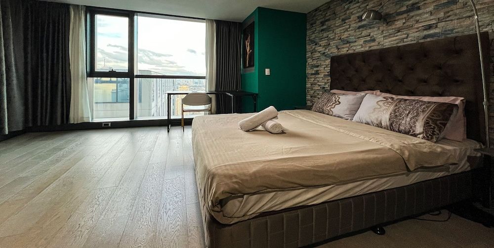 Century Spire Basic Studio, City View 79