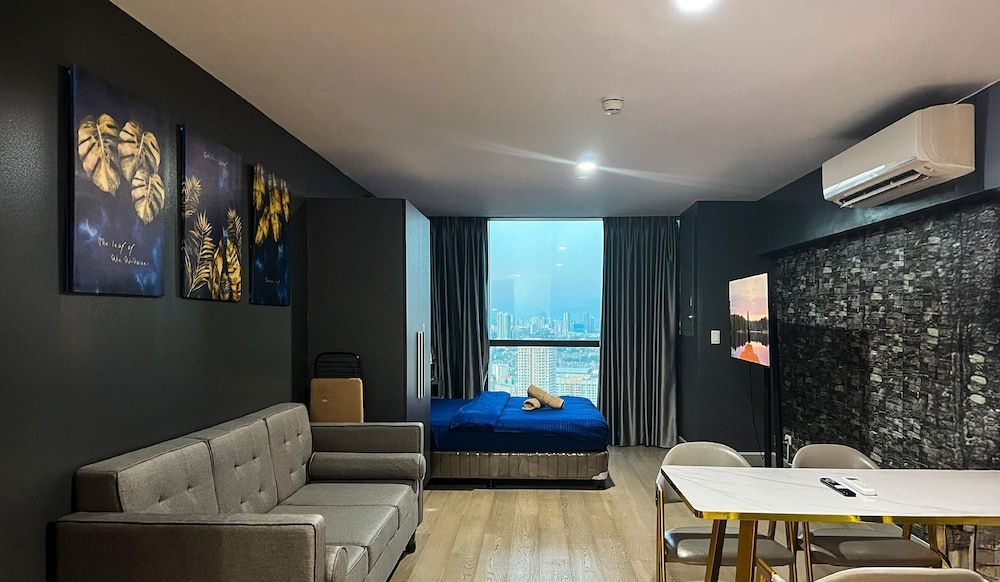 Century Spire Basic Studio, City View 313