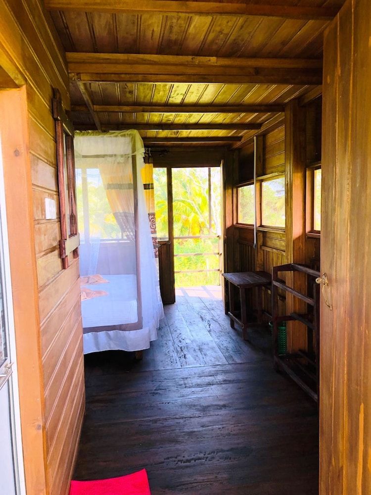 Sigiri Paddy Field Hut Deluxe House, Mountain View 3