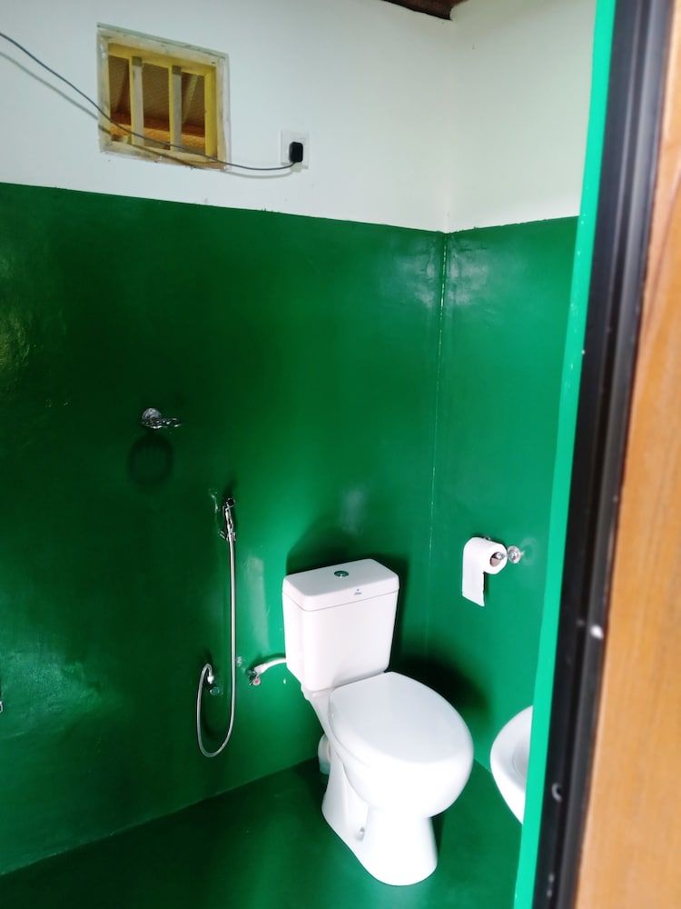 Sigiri Paddy Field Hut Deluxe House, Mountain View 9