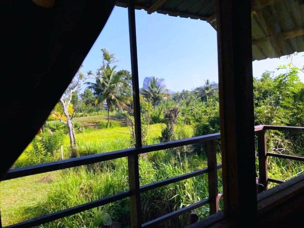 Sigiri Paddy Field Hut Deluxe House, Mountain View 5