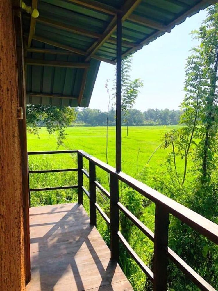 Sigiri Paddy Field Hut Deluxe House, Mountain View 6