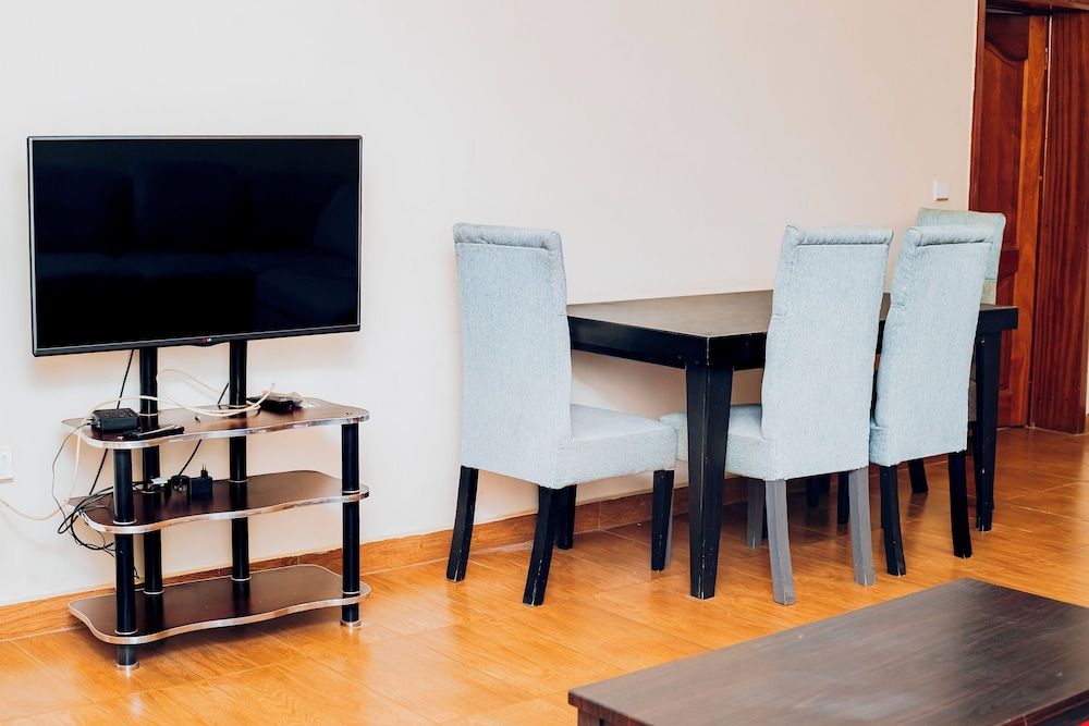 Umuco Apartment Classic Apartment, Balcony, City View 5