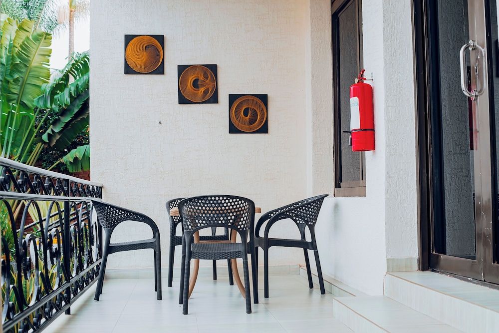 Umuco Apartment Classic Apartment, Balcony, City View 3