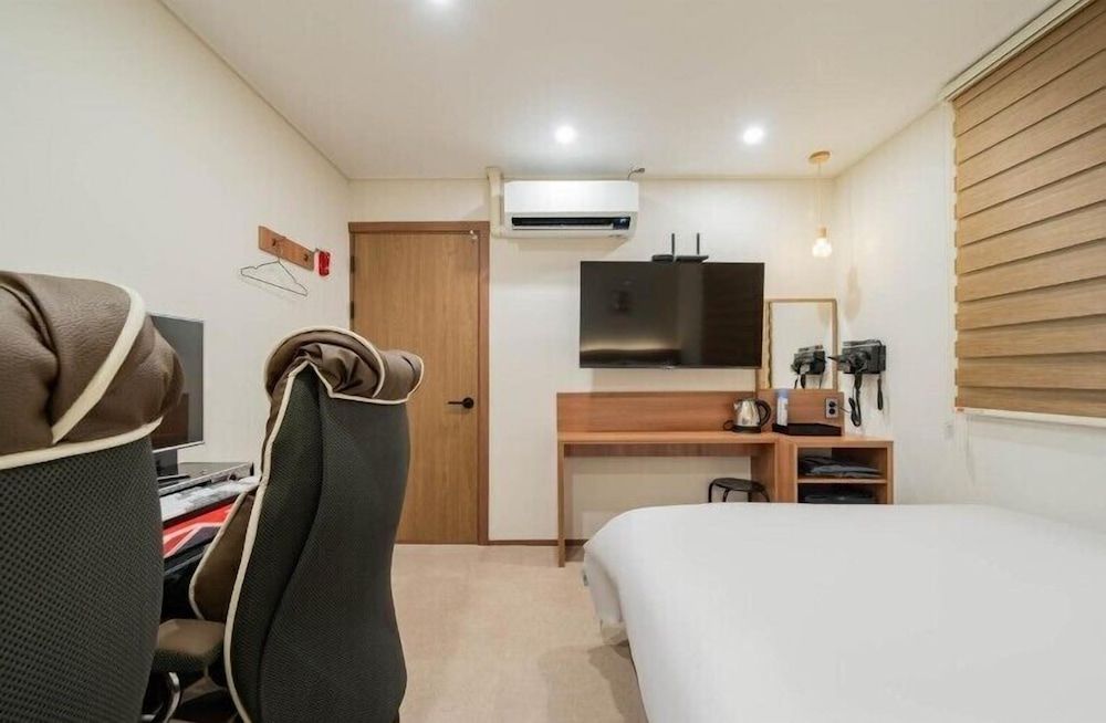 Hotel Oneul Luxury Double Room, City View