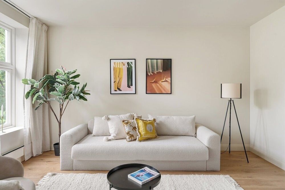 Dinbnb Apartments Grunerlokka Deluxe Apartment, 4 Bedrooms, Non Smoking, Patio 2