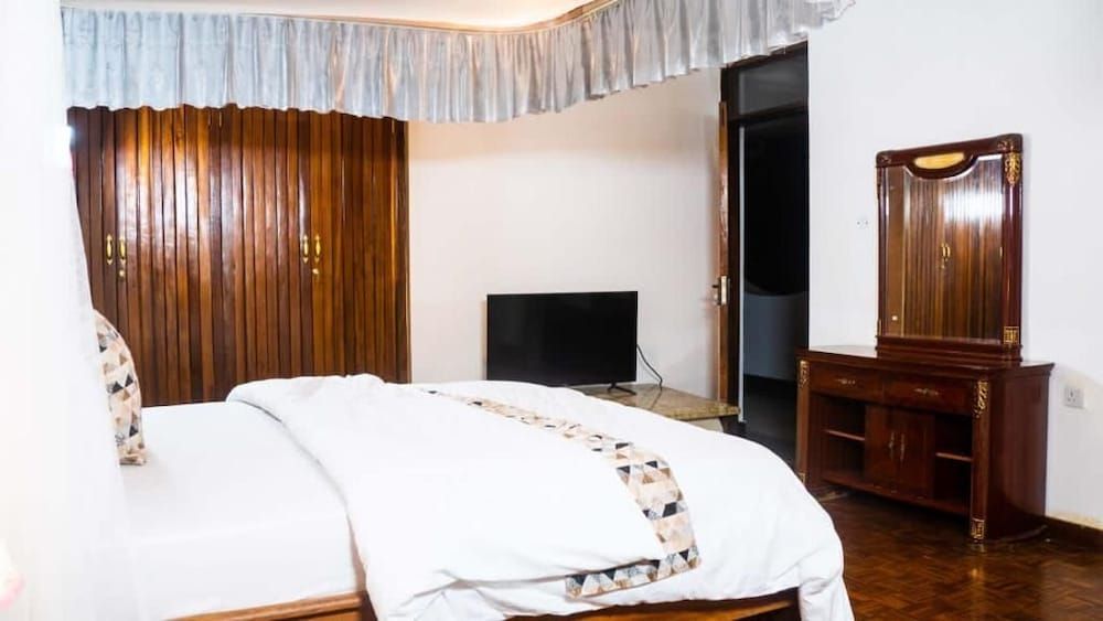 Upper Hill Place Comfort Double Room