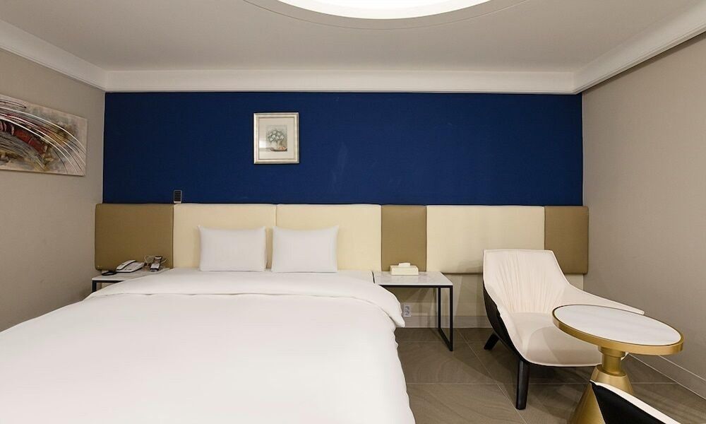 Incheon Airport Hotel The One Standard Room 4