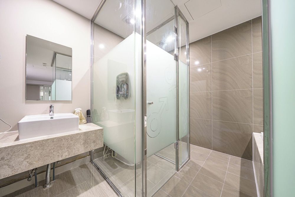 Incheon Airport Hotel The One Superior 1 PC 4