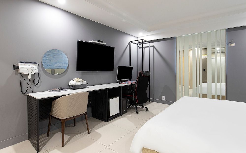 Incheon Airport Hotel The One Superior 1 PC 2