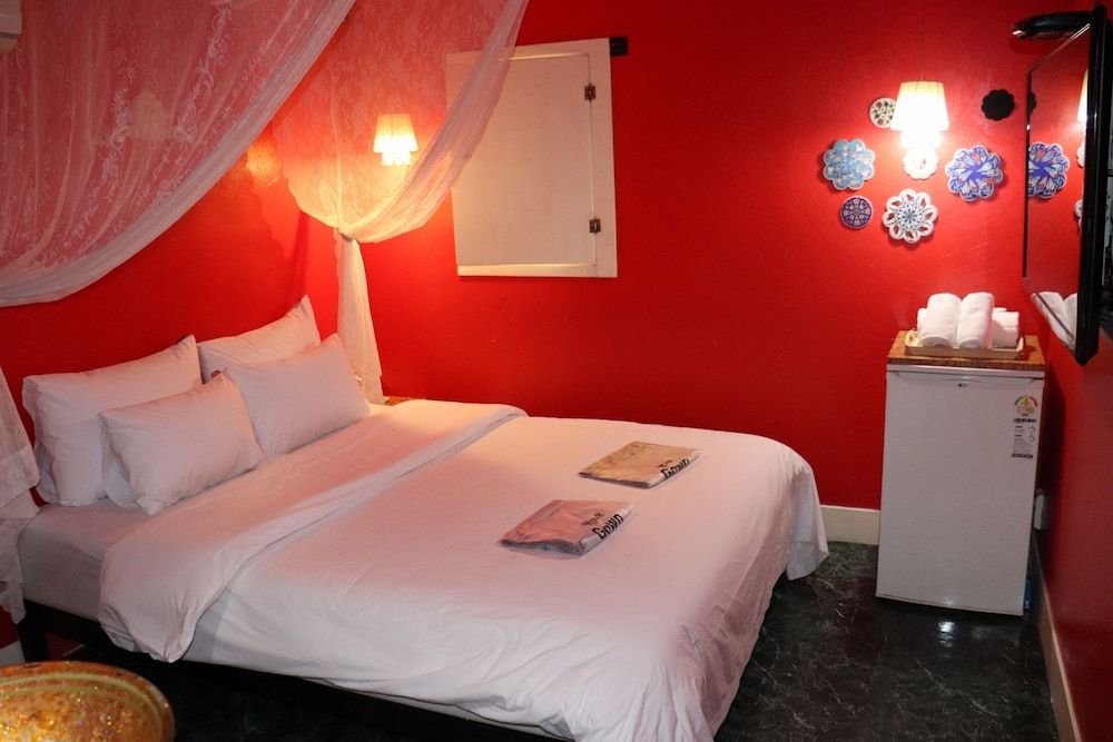 HOTEL MARIGOLD Standard Room 13