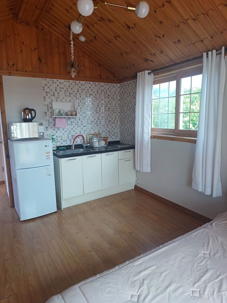 Ganghwa Sweet House Pension Full of Happiness 5