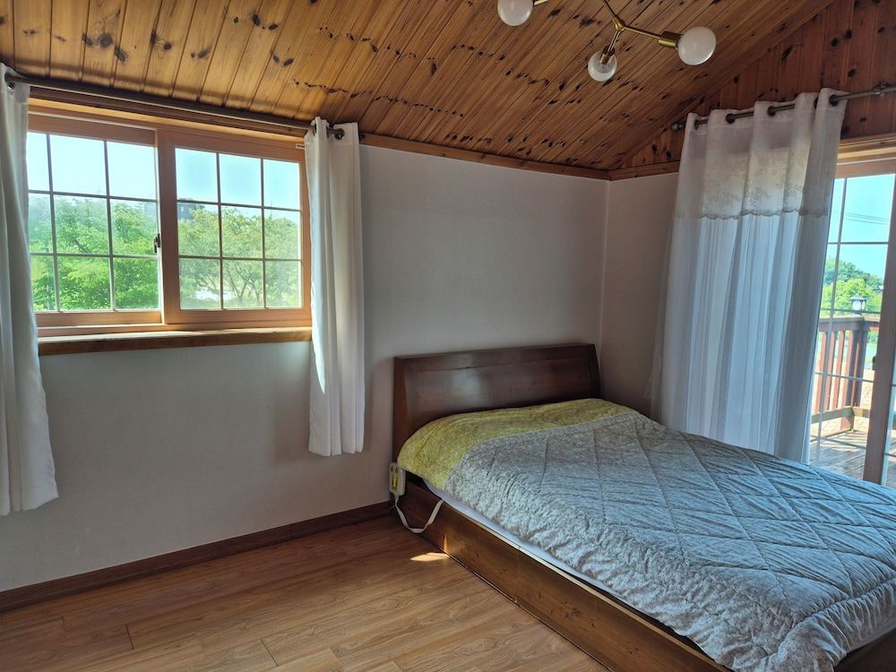 Ganghwa Sweet House Pension Full of Happiness 3