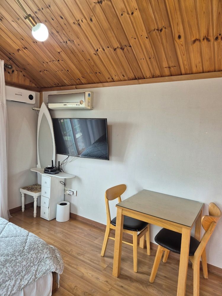 Ganghwa Sweet House Pension Full of Happiness 8