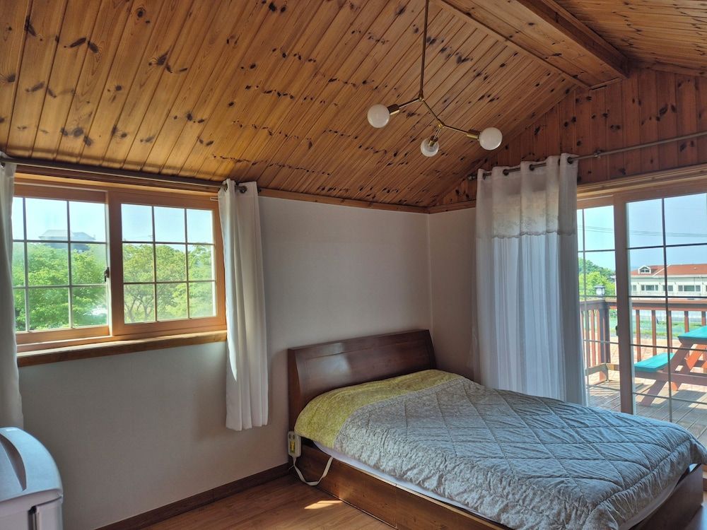 Ganghwa Sweet House Pension Full of Happiness 2