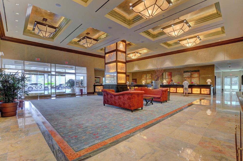 The Deuce's Wild at Signature Hotel