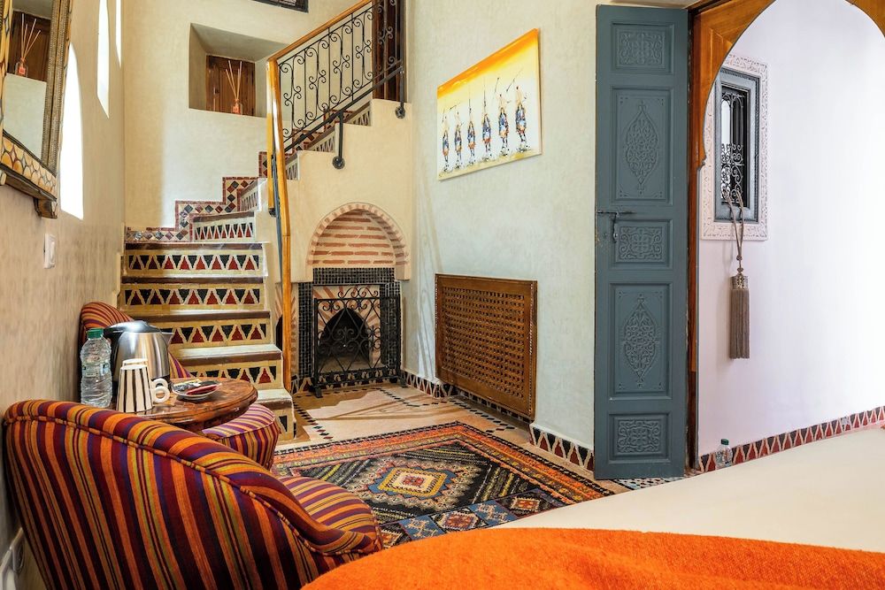 Dar Alhambra Riad Medina Superior Double Room 8