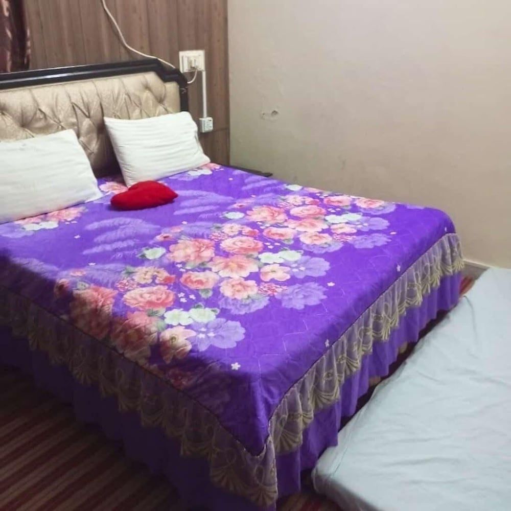 Makkah Guest House Deluxe Double Room 6