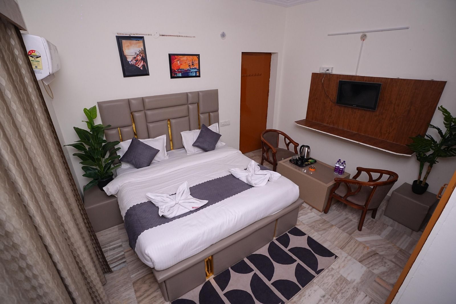 HOTEL FILM SUITES Standard Room 3