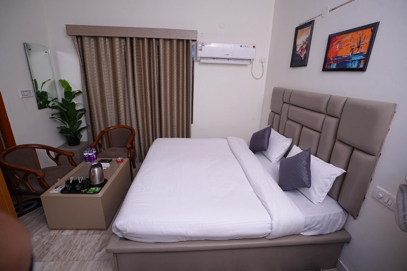 HOTEL FILM SUITES Standard Room 4