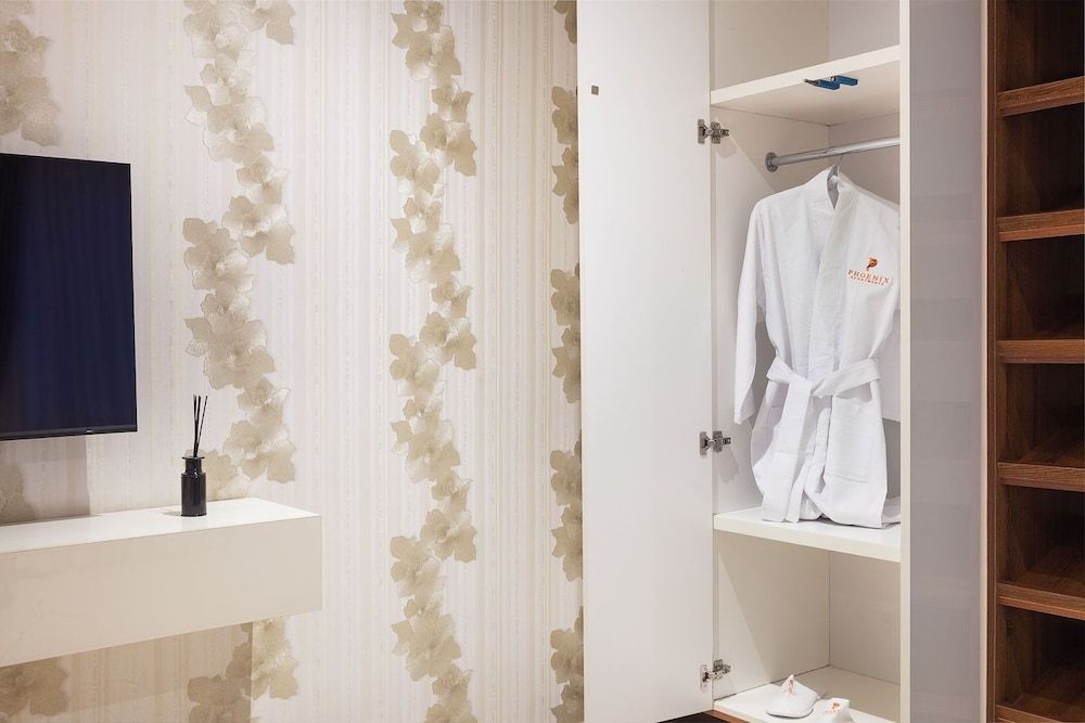 PHOENIX APARTMENTS ABUJA Executive Apartment, 2 Bedrooms 4