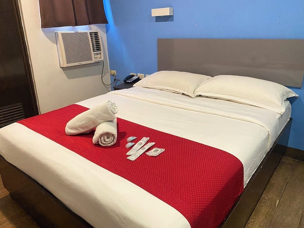 McHotel Novaliches Deluxe Double or Twin Room