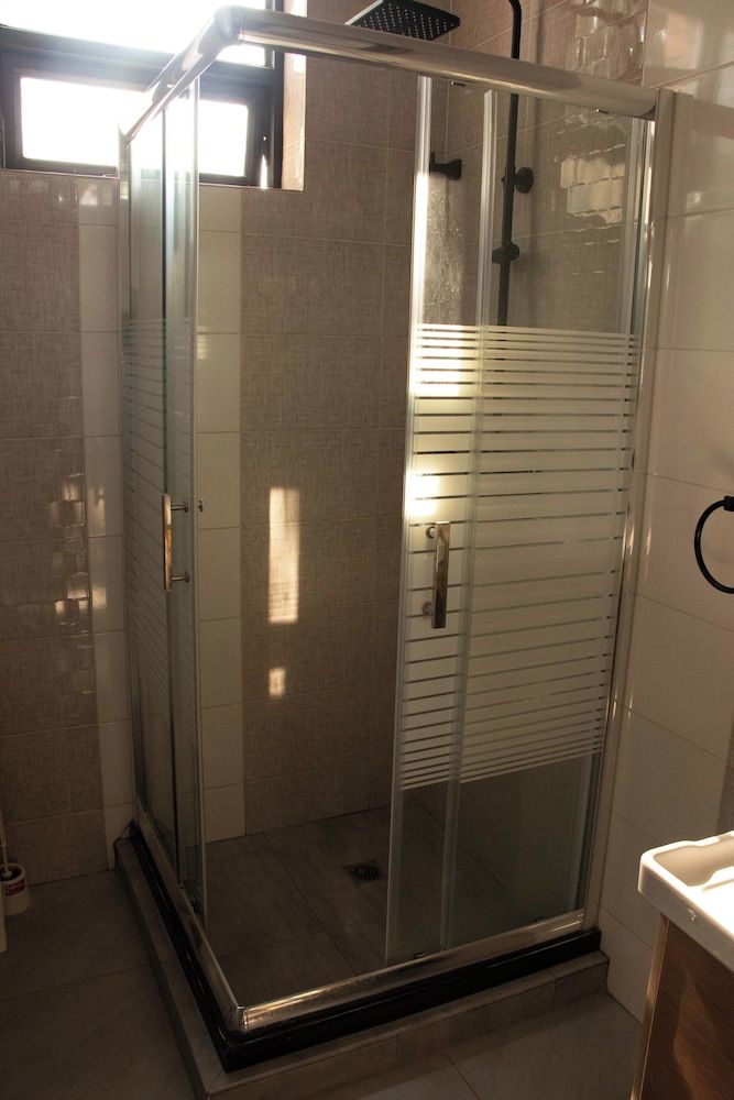 Reflection hotel Business Room 9