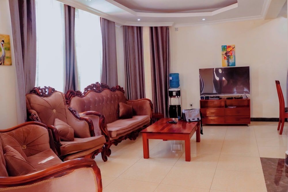 Reflection hotel Business Room 16