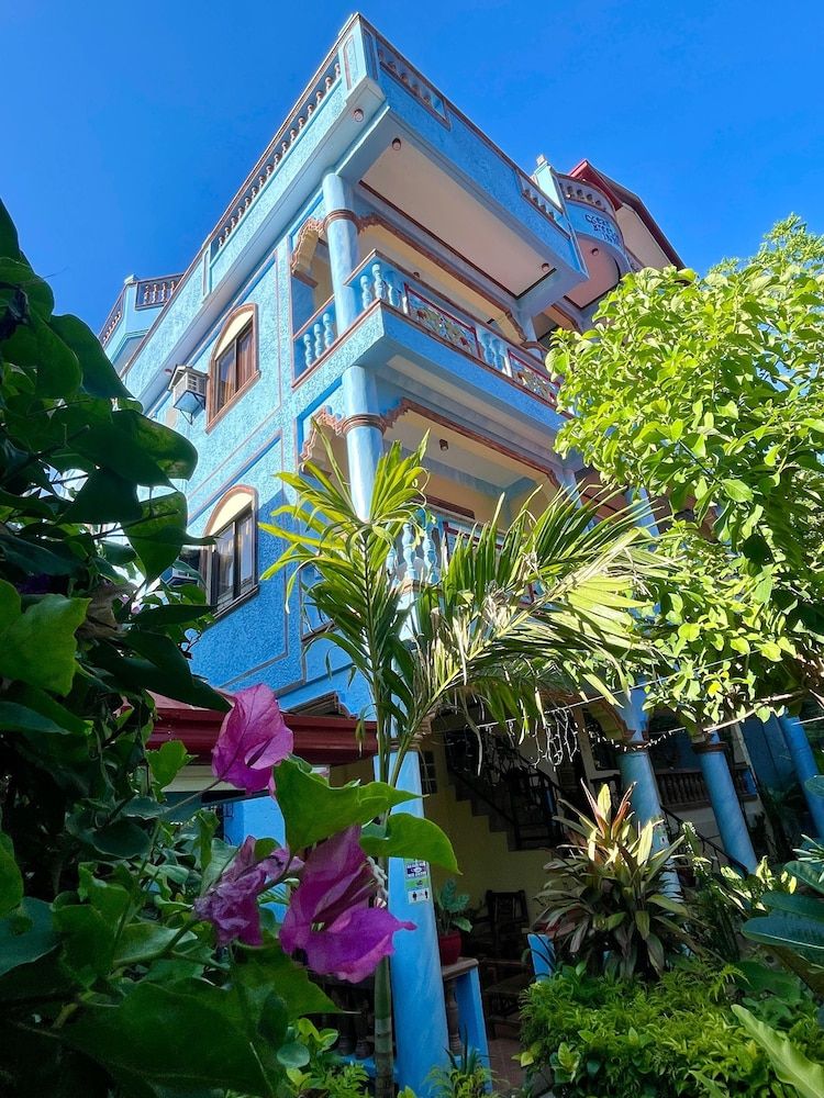 Ocean Breeze Inn Boracay