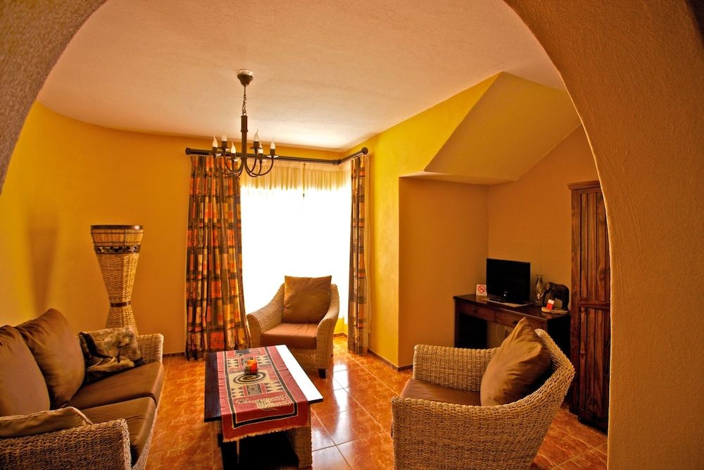 Sandcastle Apartments cc Apartment, 1 Bedroom (Lion) 12