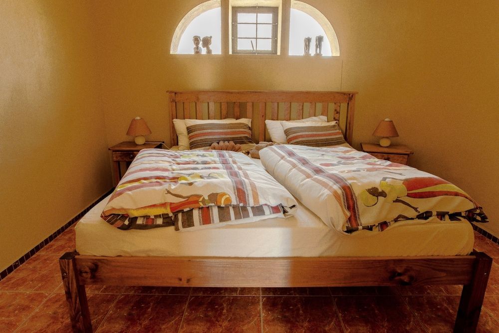 Sandcastle Apartments cc Apartment, 1 Bedroom (Lion) 3