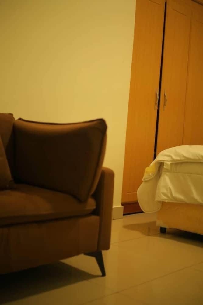 ANASTERA SKY VILLA Deluxe Double Room, City View 10