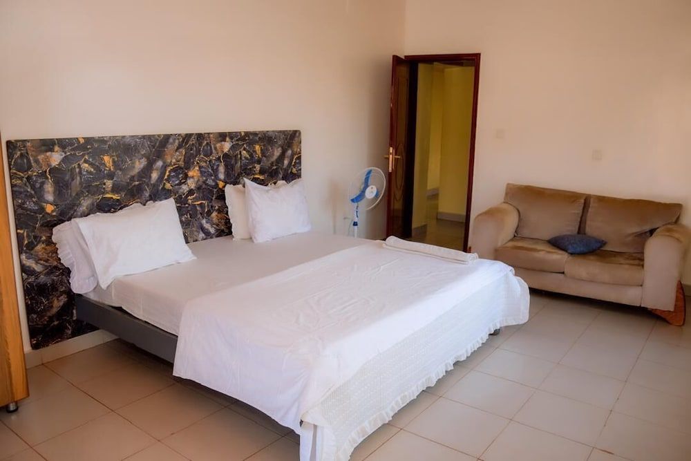 ANASTERA SKY VILLA Deluxe Double Room, City View 3