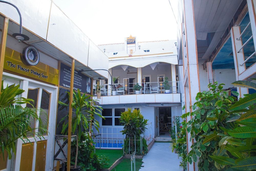 Children's play area - outdoor