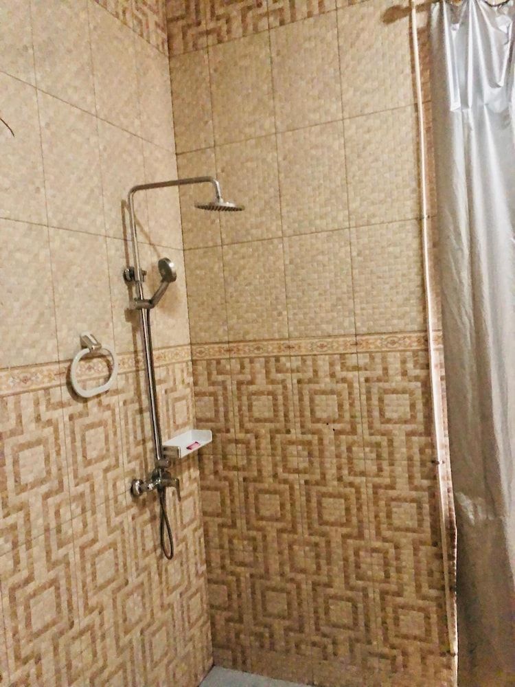 Amariah Villa Economy Double Room Single Use, Balcony, Canal View 4