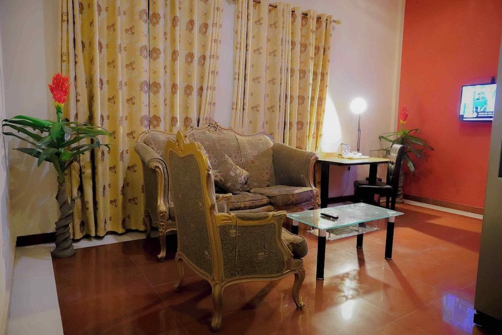 Tyco City Hotel Executive Studio 7