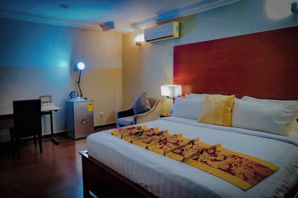 Tyco City Hotel Luxury Double Room 2