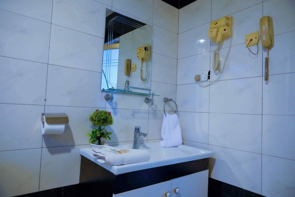 Tyco City Hotel Luxury Double Room 5