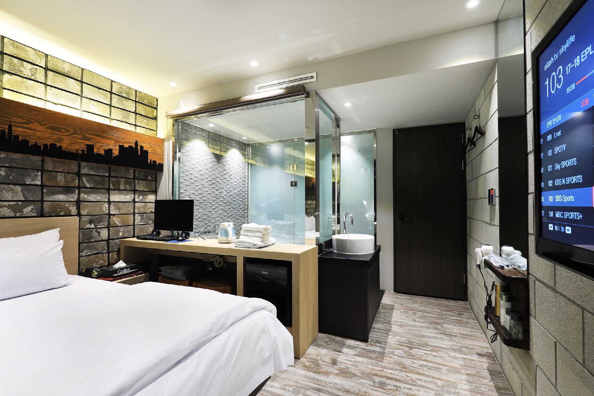 Celint Hotel Standard