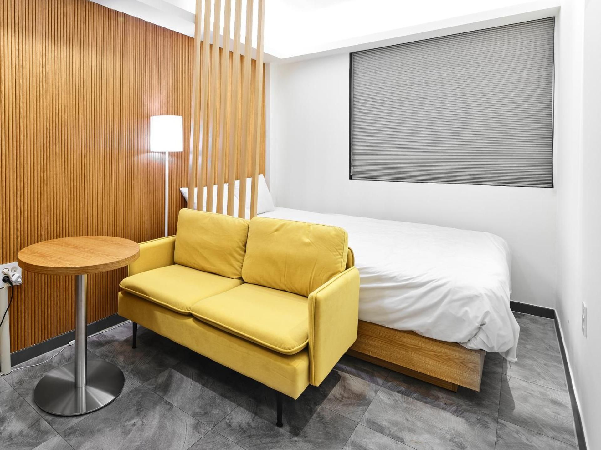 Hotel Stayer Deluxe Double Room